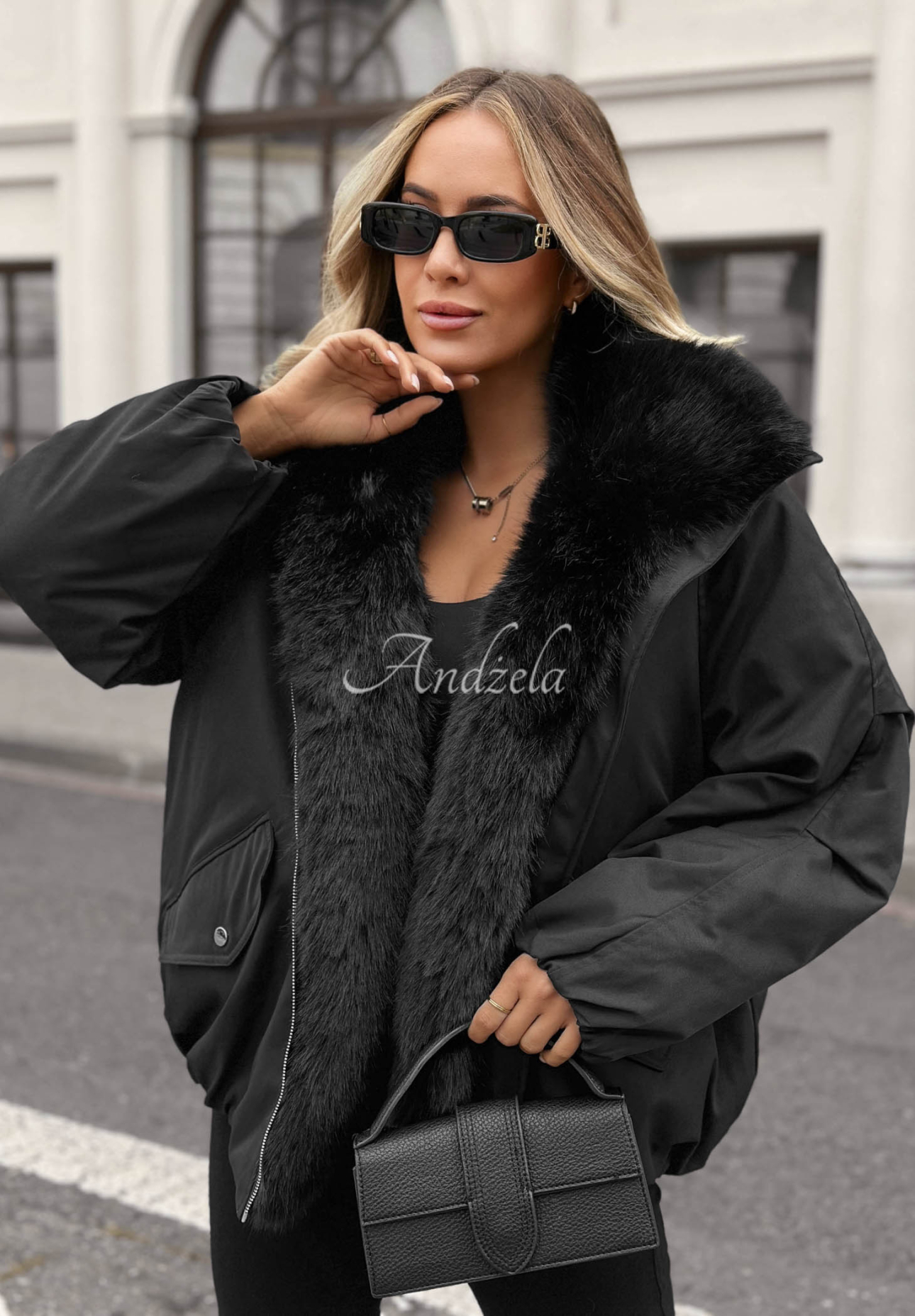 Oversize bunda s kožíškem Snow Angel černá