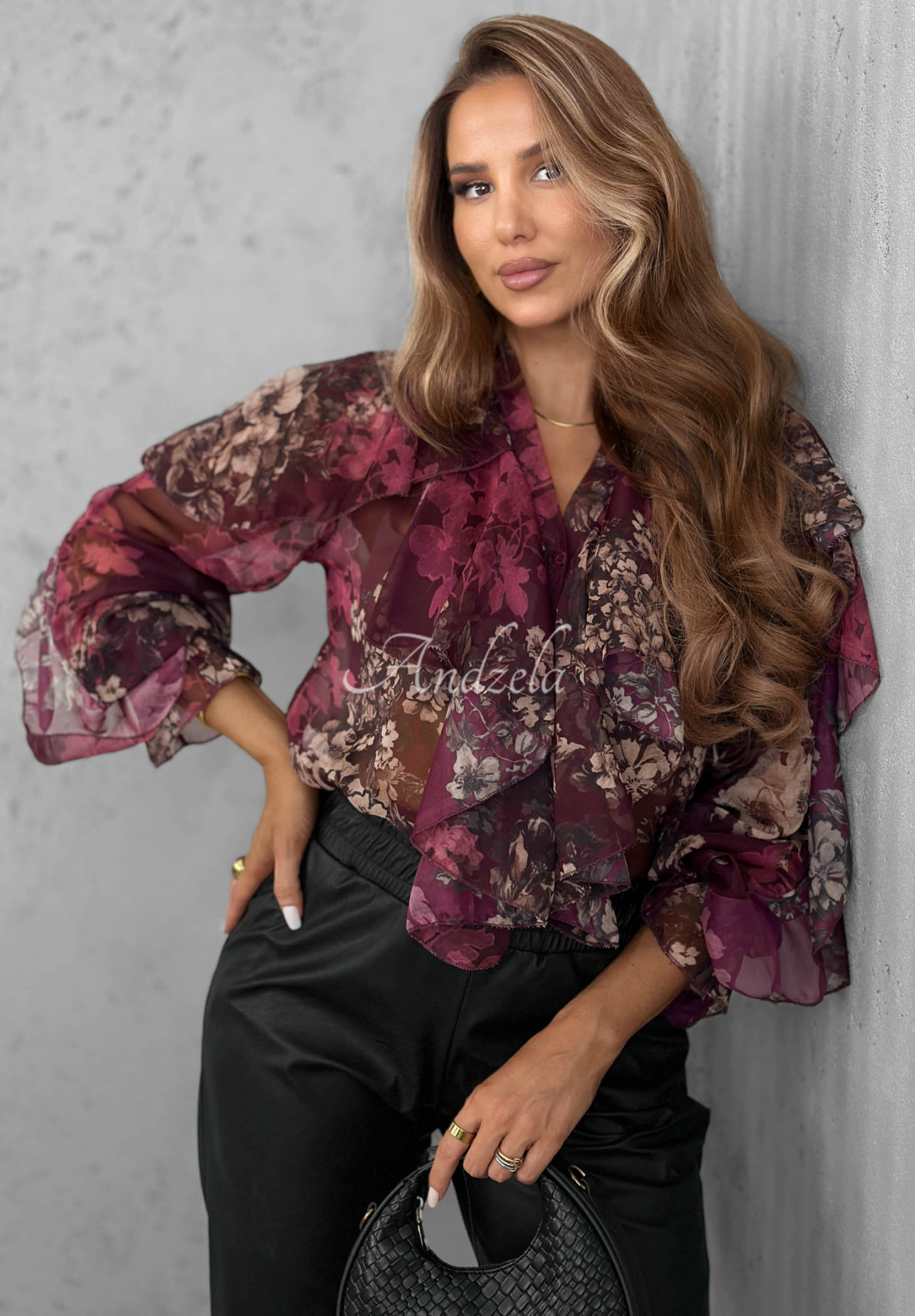 Květinová lehká košile s volánky Sweet Romance borůvková
