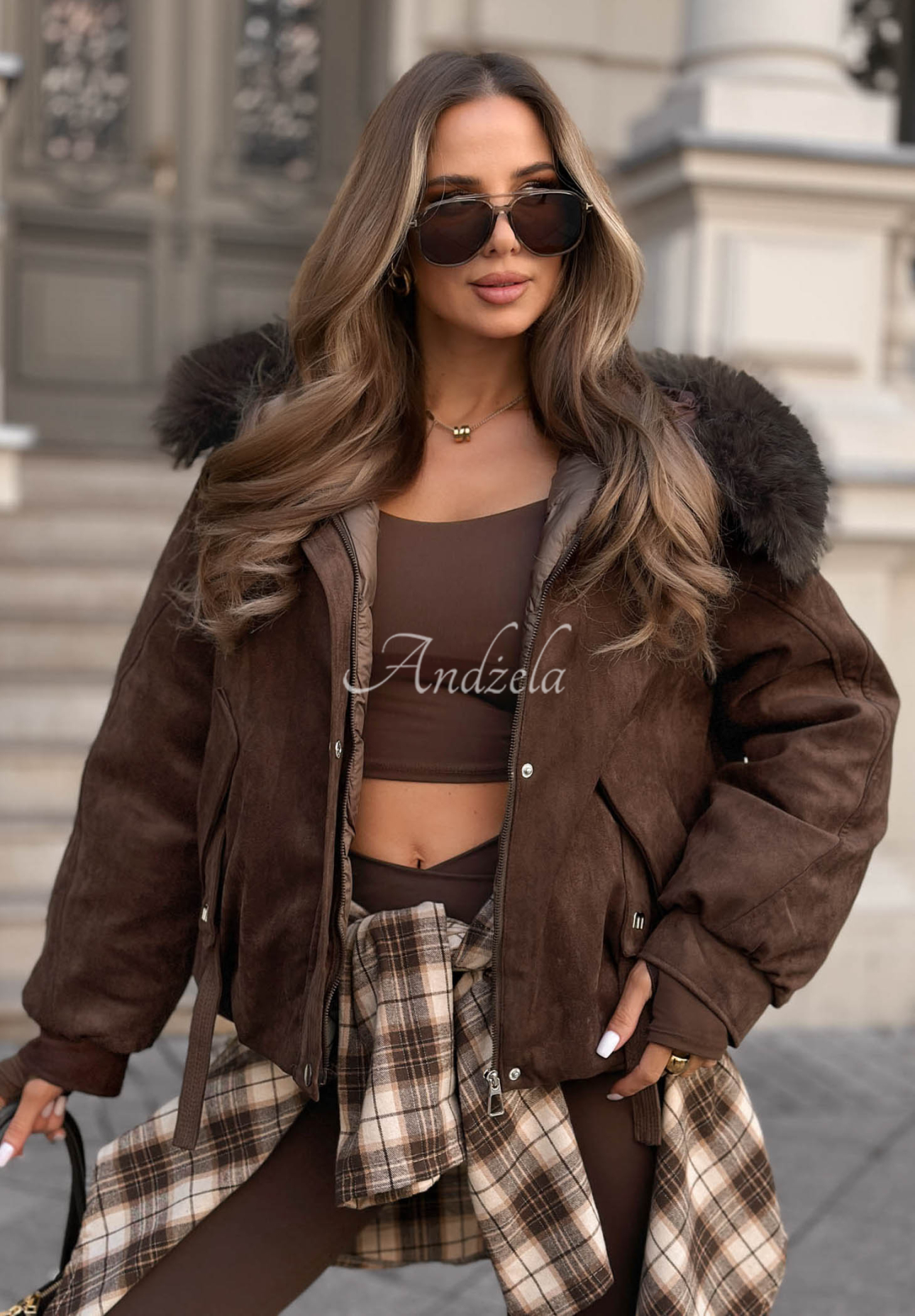 Semišová bunda s kapucí a kožíškem Winter Babe čokoládová