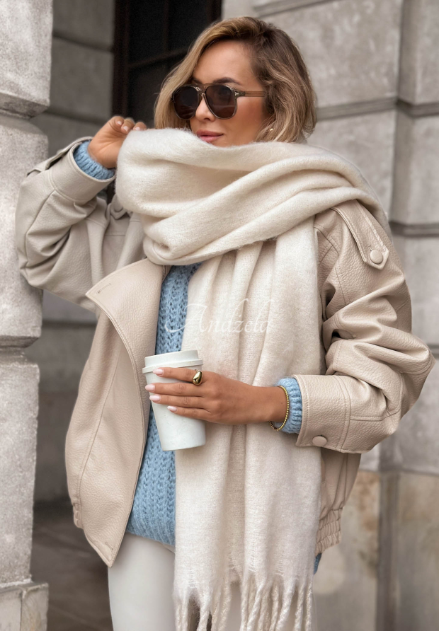 Měkk&aacute; &scaron;&aacute;la s tř&aacute;sněmi Snow Darling ecru