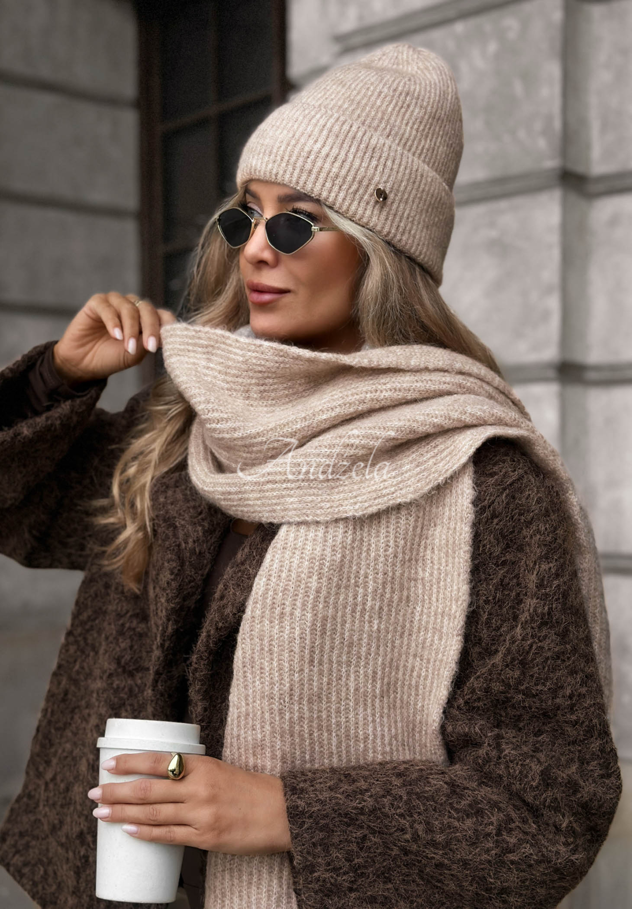 Čepice s merino vlnou a mohérem Snowfall Charm béžová