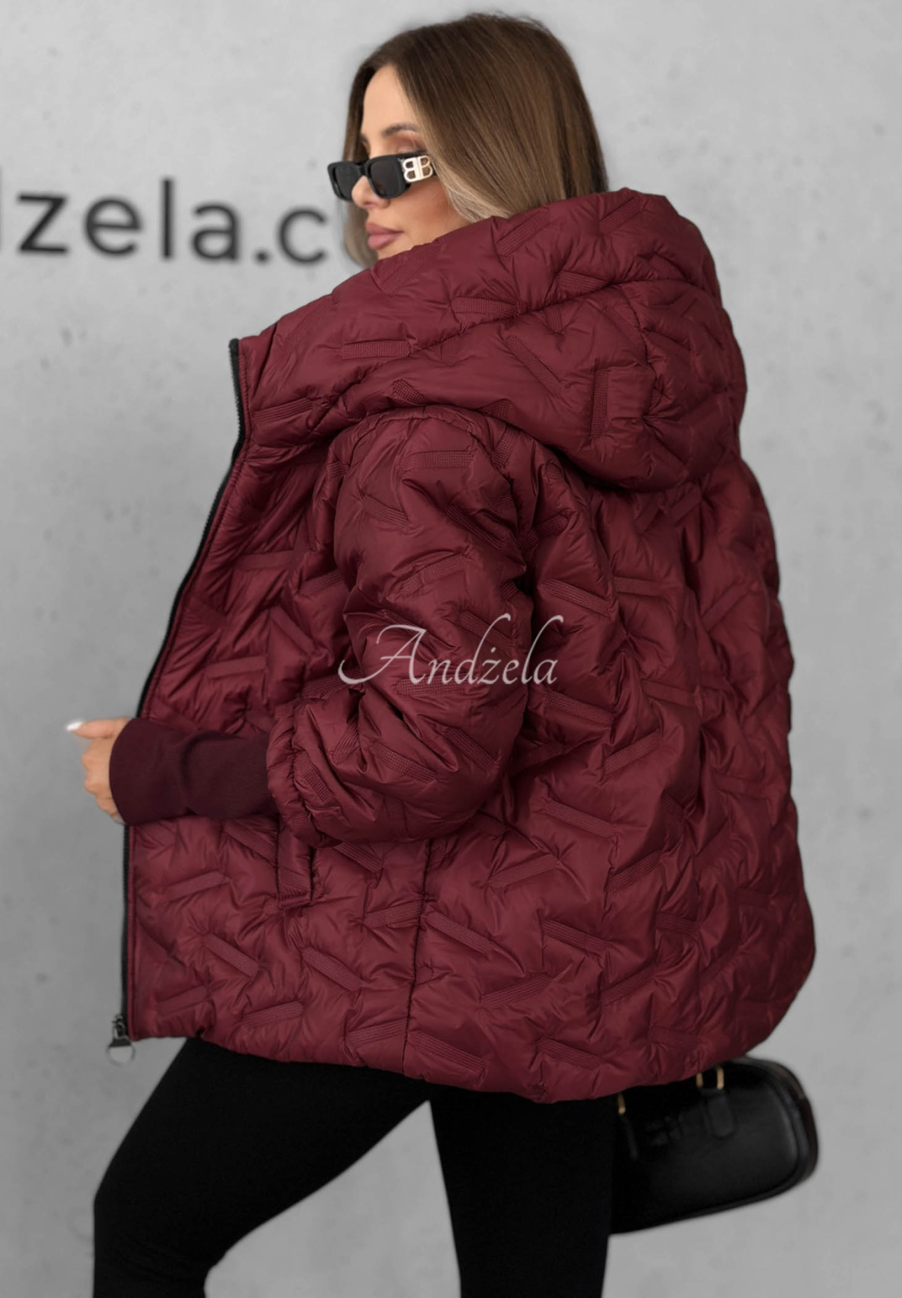 Prošívaná bunda s kapucí Autumn Edge vínová