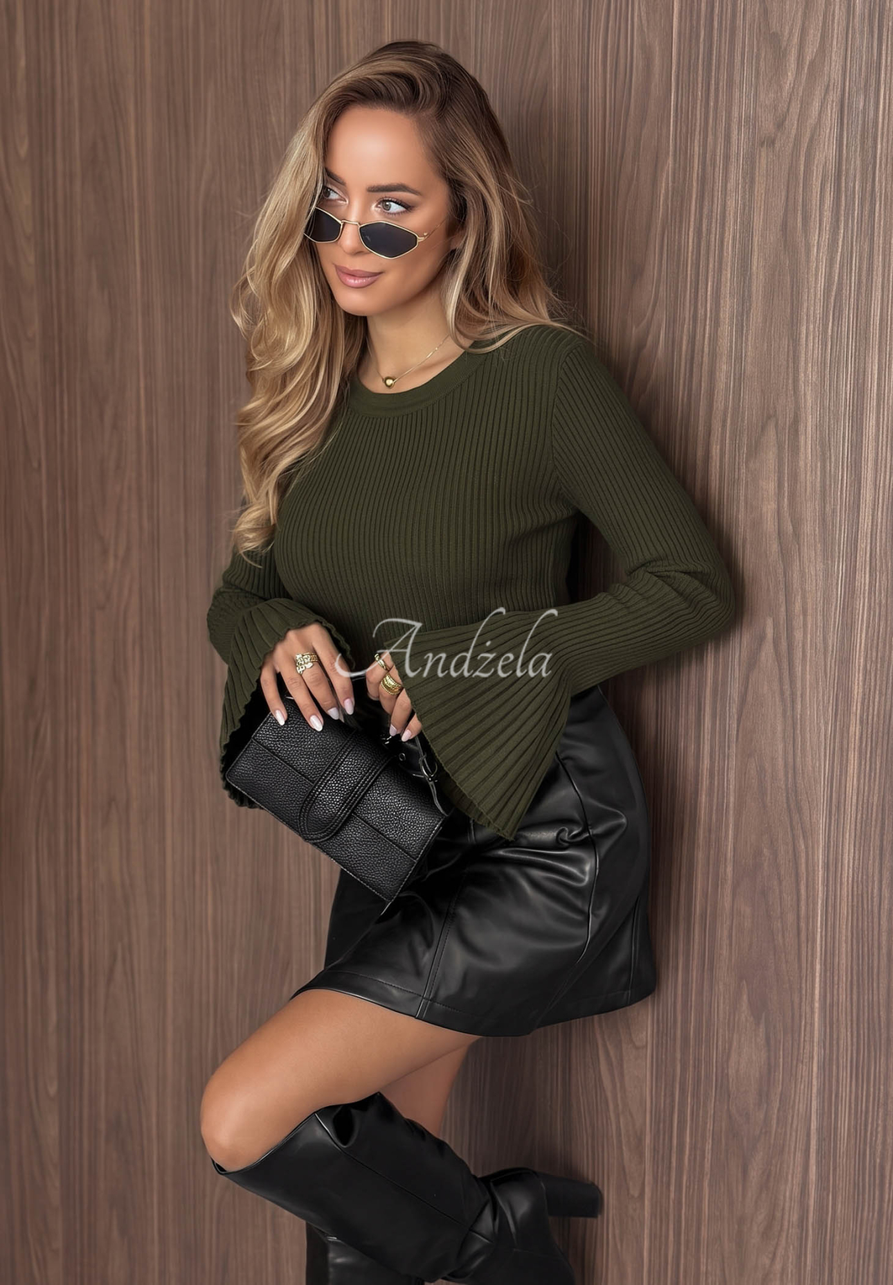Viskózový žebrovaný svetr se širokými rukávy Sunny Primrose khaki