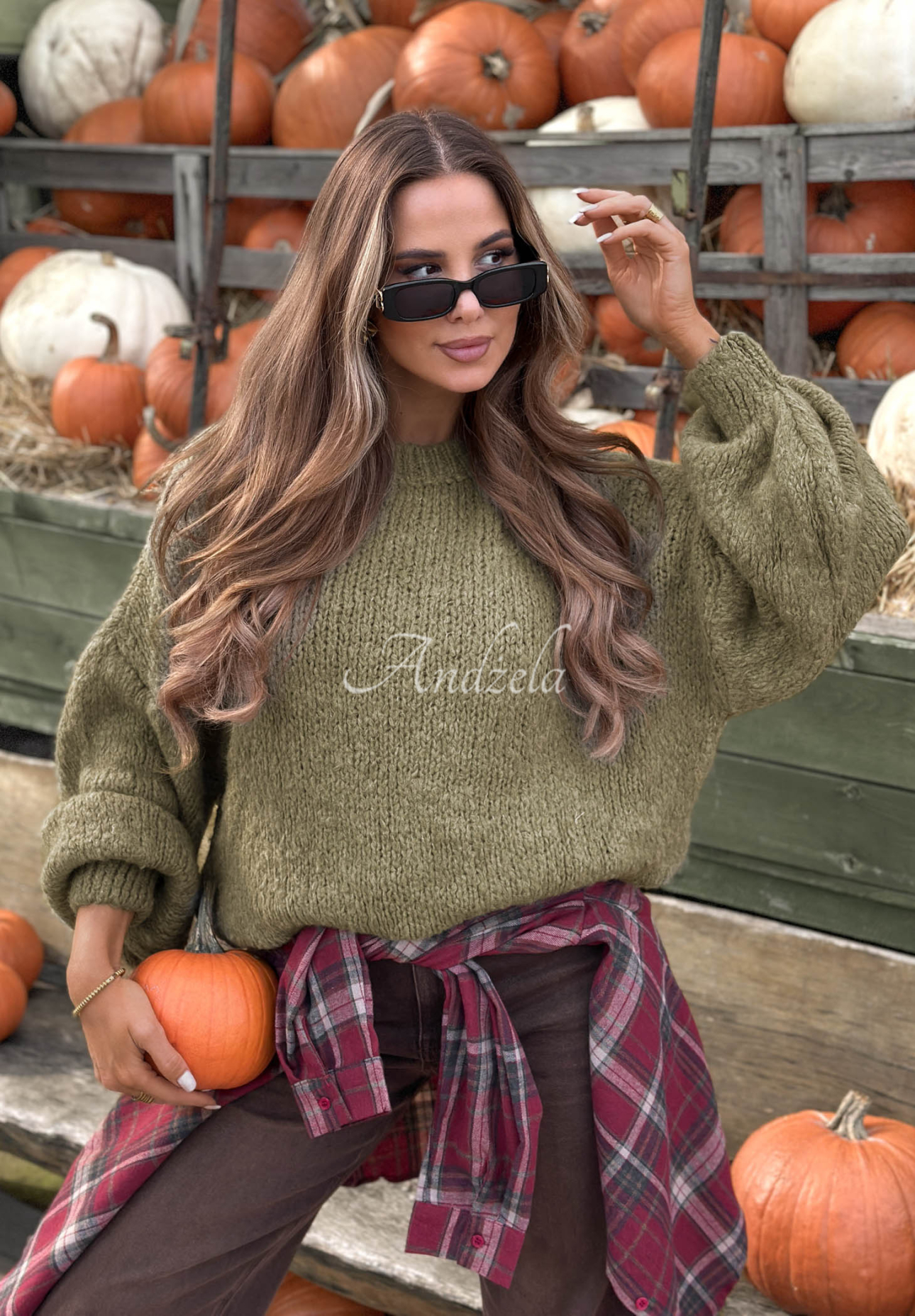 Měkký oversize svetr s vlnou a viskózou Cloud Babe khaki