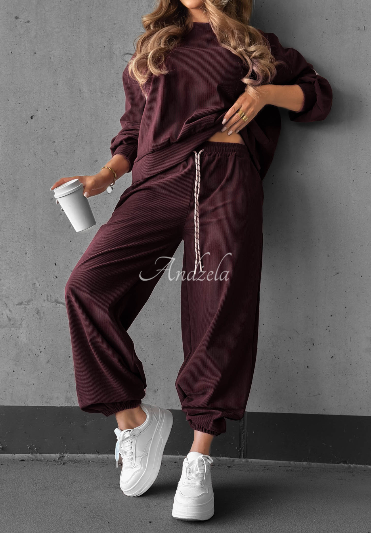 Manšestrová tepláková souprava z viskózy Endless Comfort borůvkový