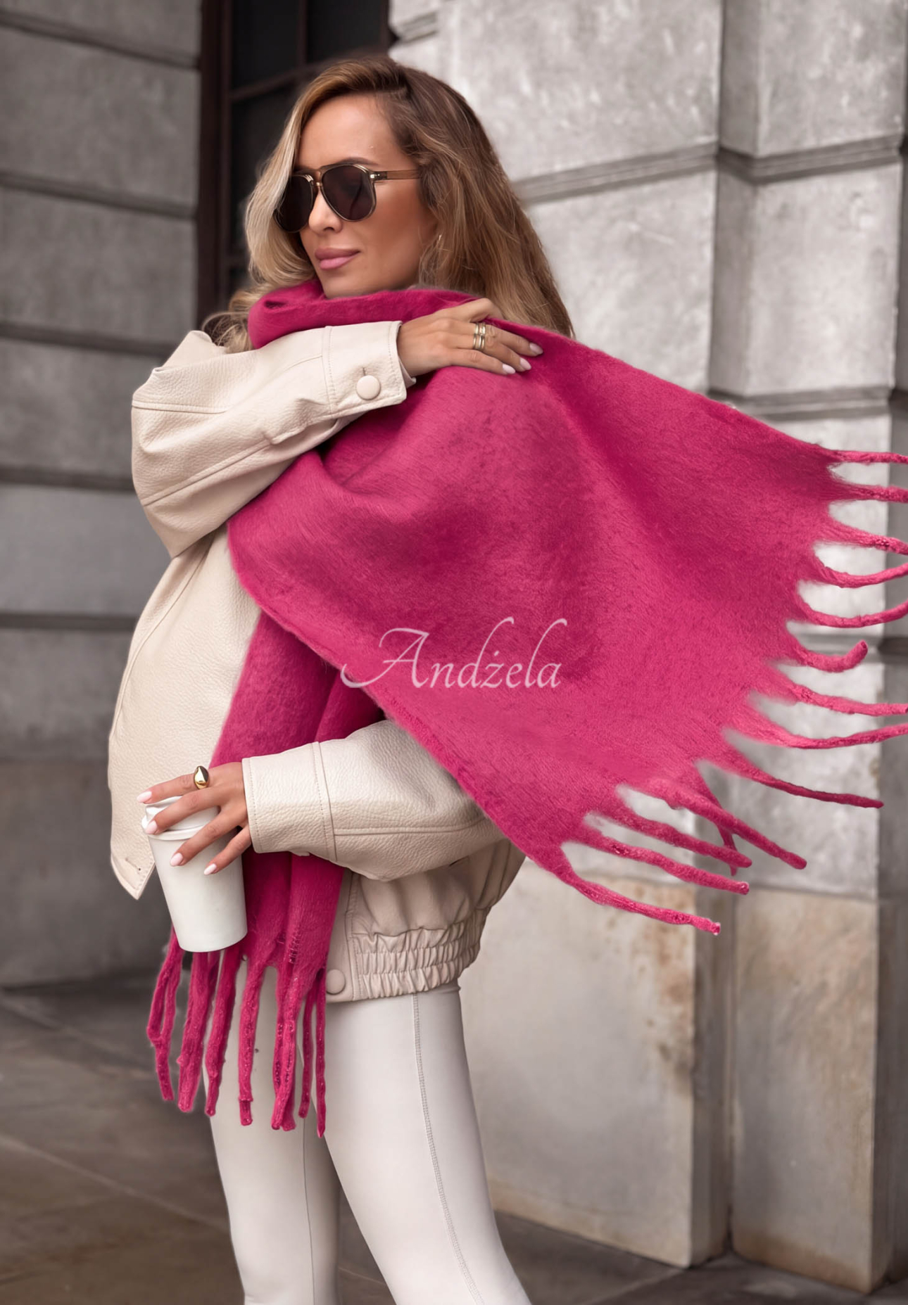 Měkká šála s třásněmi Snow Darling fuchsiový