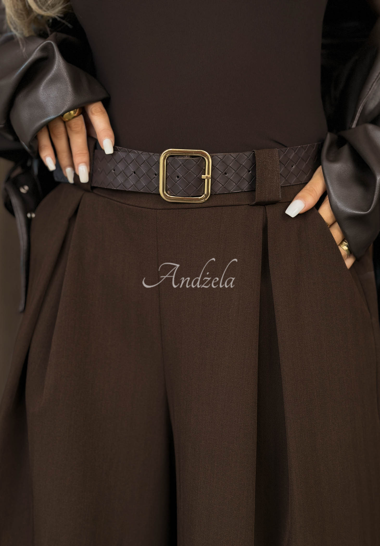 Látkové kalhoty wide leg s páskem Simple Elegance čokoládové