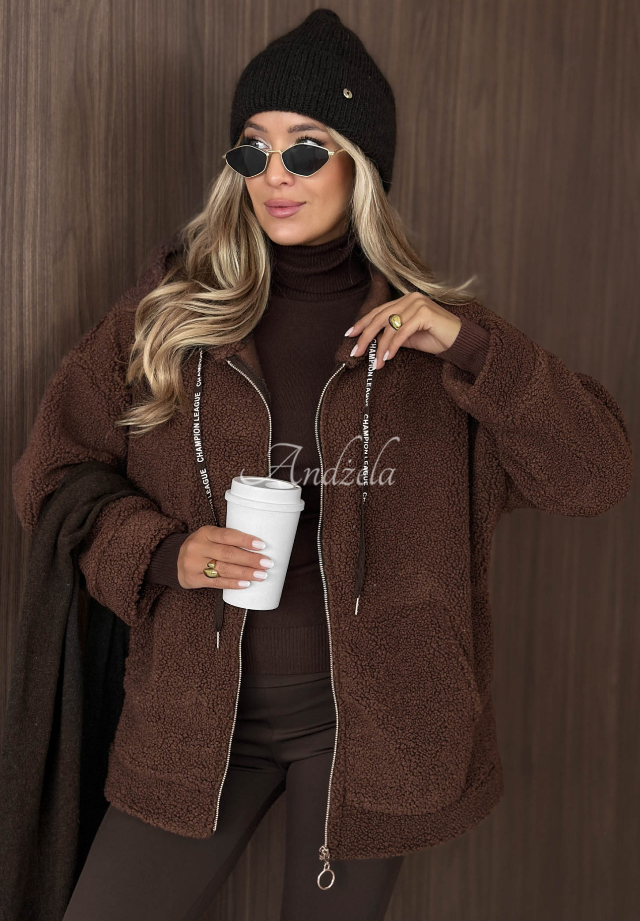 Kožíšková bunda s kapucí a kapsami Warm Espresso čokoládová