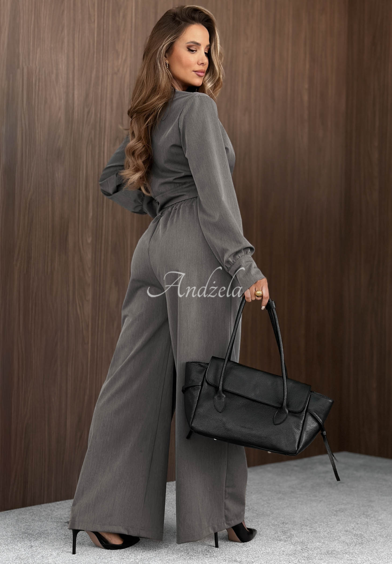 Elegantní souprava se záhyby Style Desire šedý