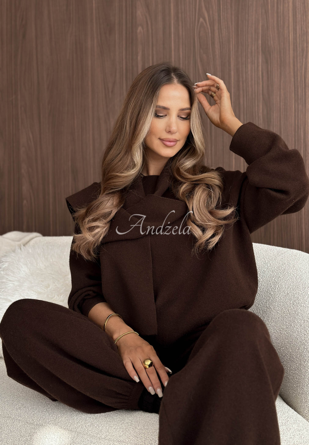 Úpletová souprava se šálou a viskózou Style Darling čokoládový