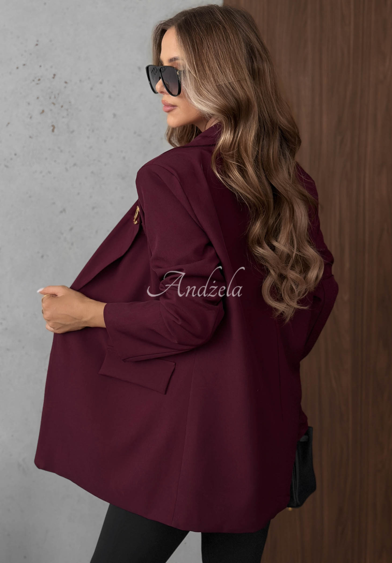 Elegantní sako s límcem Timeless Poise vínová