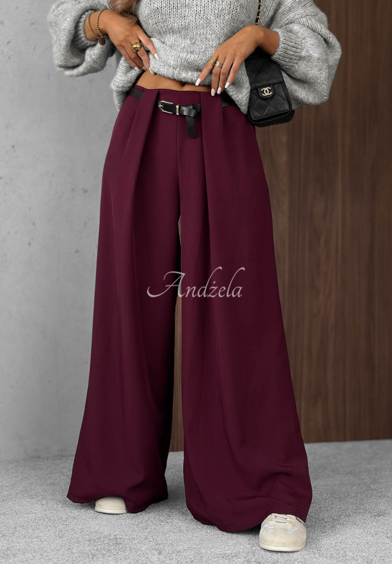 Elegantní kalhoty se širokými nohavicemi a záhyby Timeless Poise vínové
