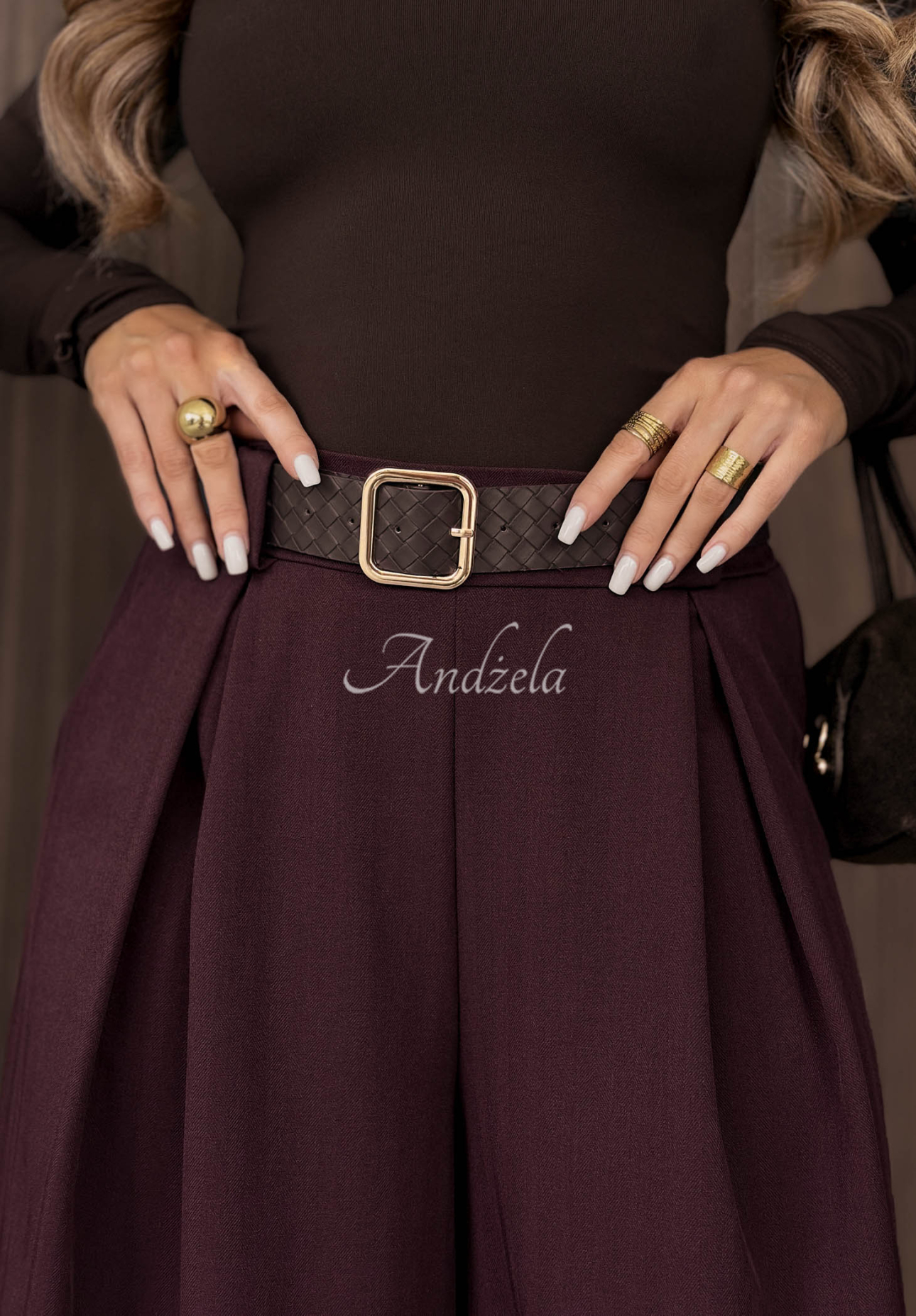Látkové kalhoty wide leg s páskem Simple Elegance vínové