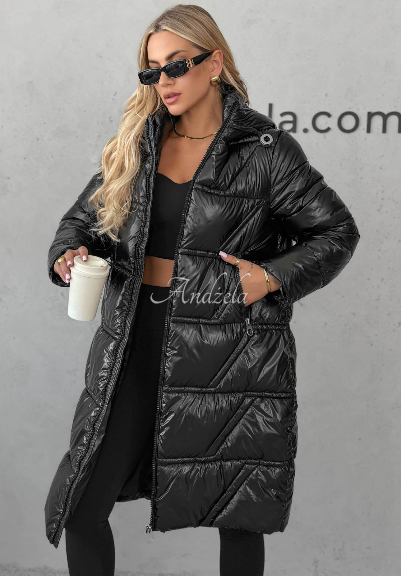 Dlouhá prošívaná bunda s kapucí Winter Mode černá