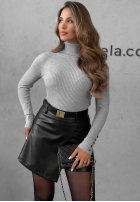 Prążkowana Halenka z golfem Seasonal Basic červená