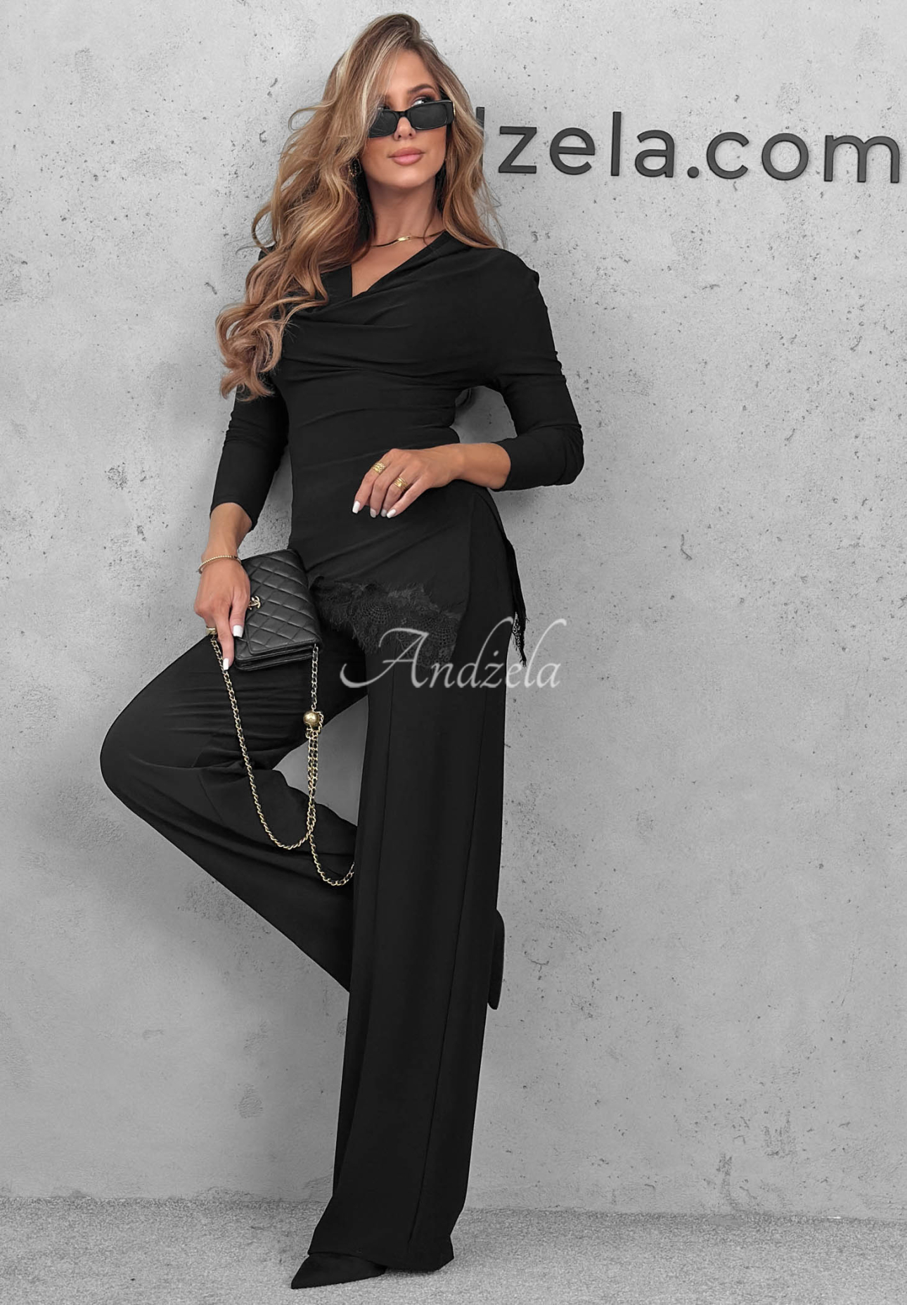 Elegantní souprava halenky s krajkou a kalhot Boss Babe Černé