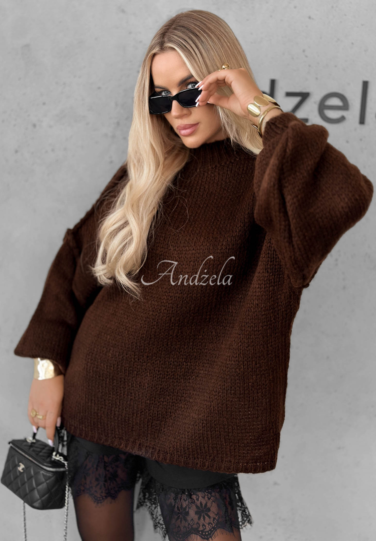 Měkký oversize svetr November Mist čokoládový
