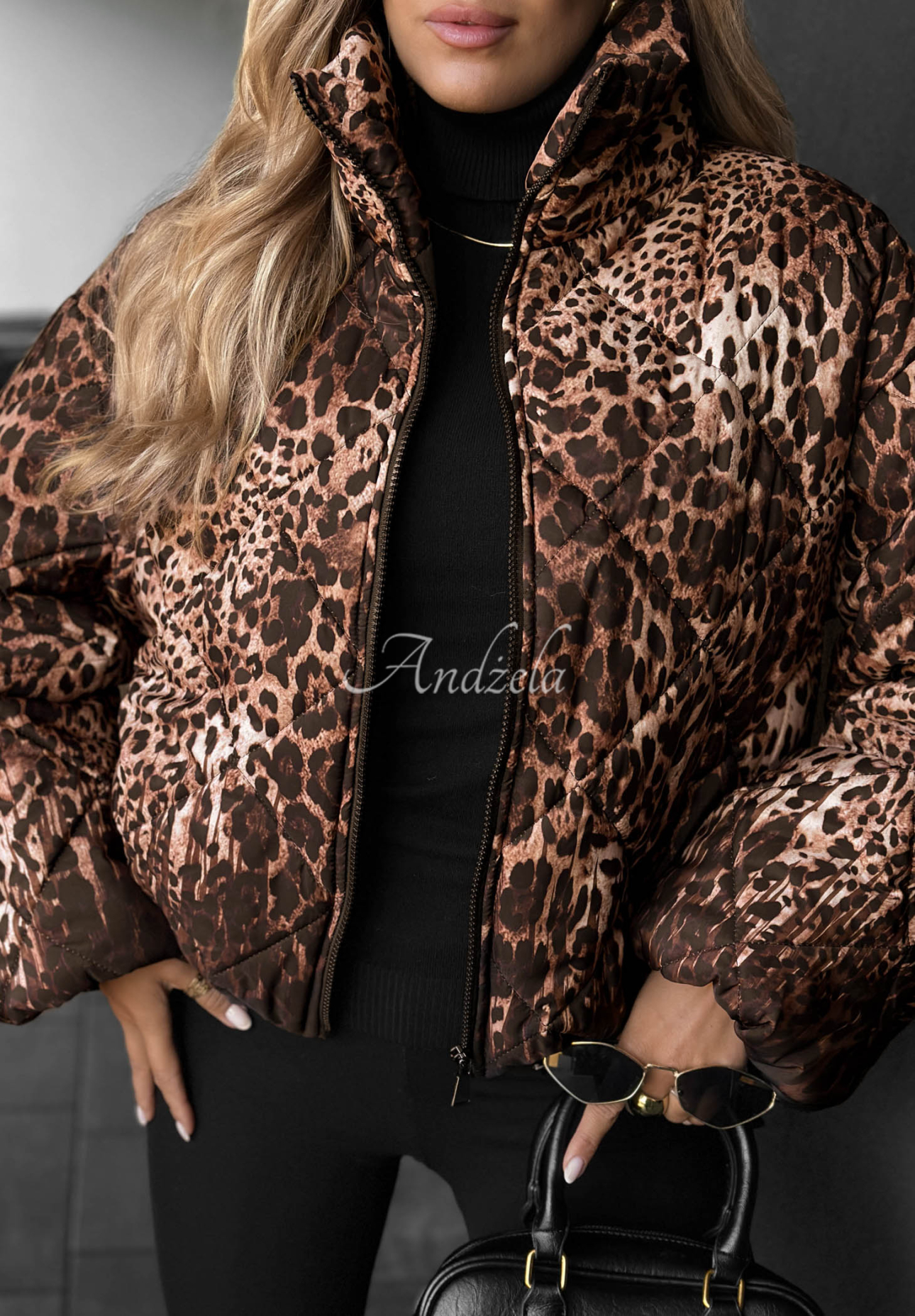 Prošívaná bunda bomber s leopardím vzorem Wild Freeze velbloudí