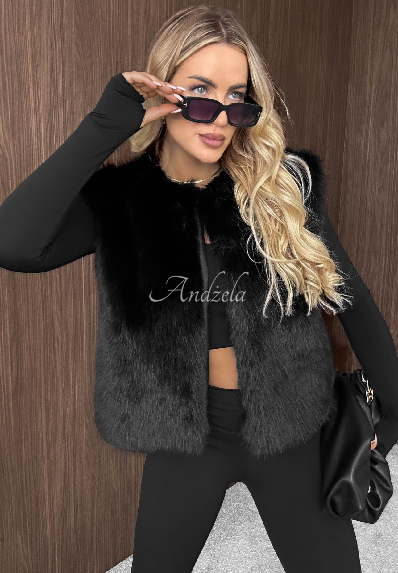 Krátká kožešinová vesta Cozy Fur černá