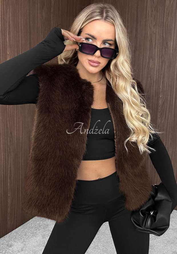 Kr&aacute;tk&aacute; kože&scaron;inov&aacute; vesta Cozy Fur čokol&aacute;dov&aacute;