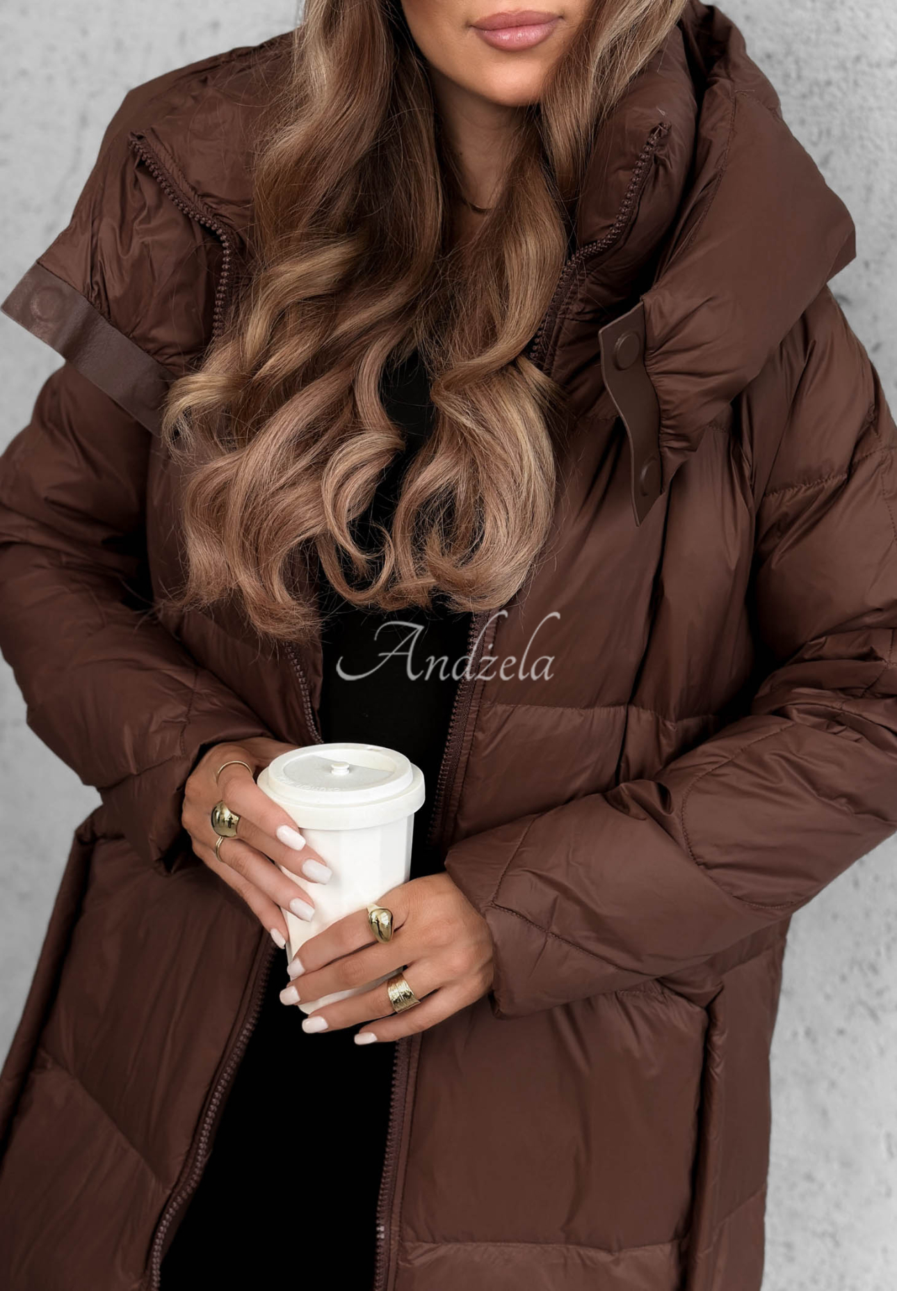 Dlouhá péřová bunda s kapucí Want Winter čokoládová