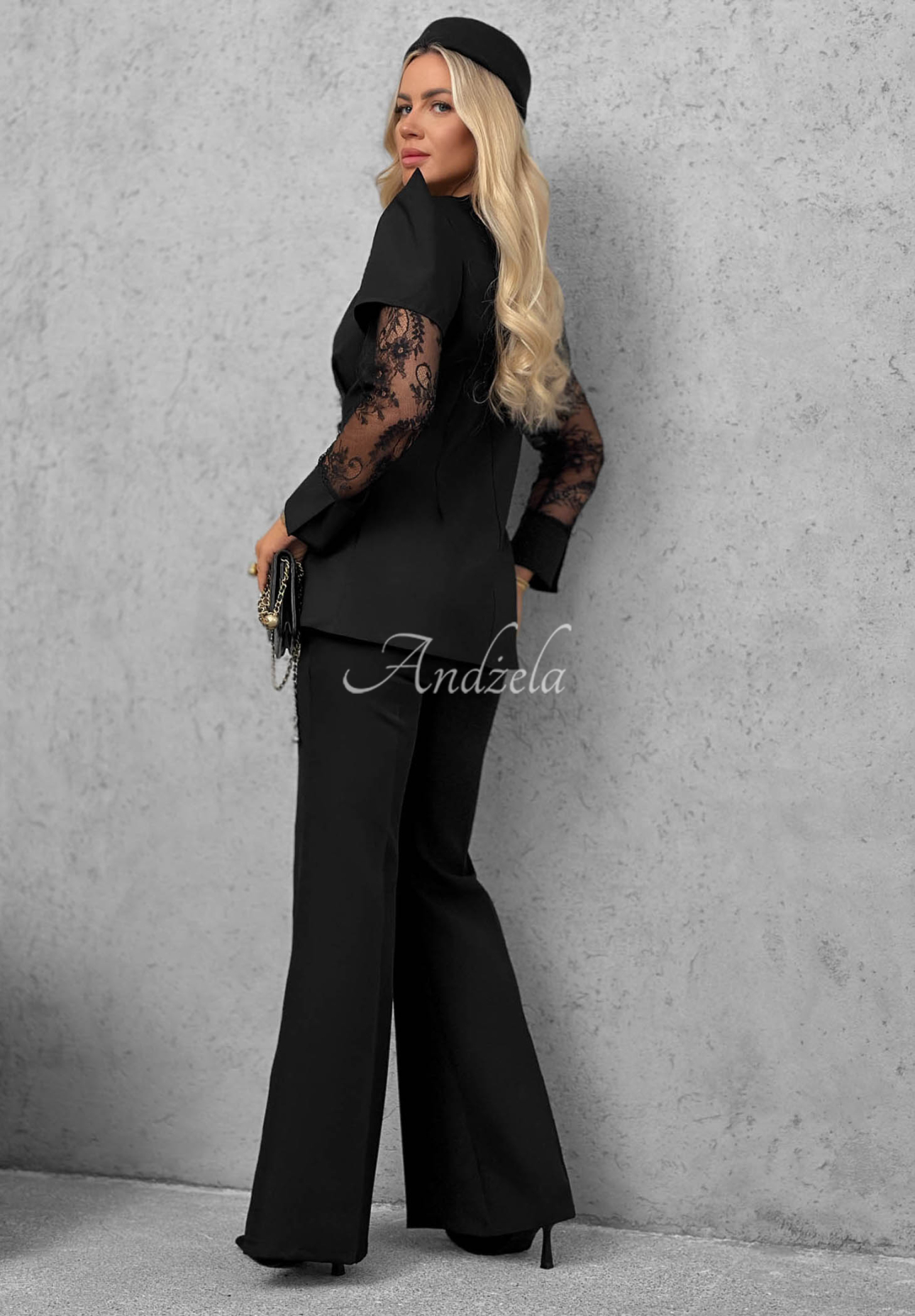 Elegantní souprava s krajkou Noir Elegance Černé