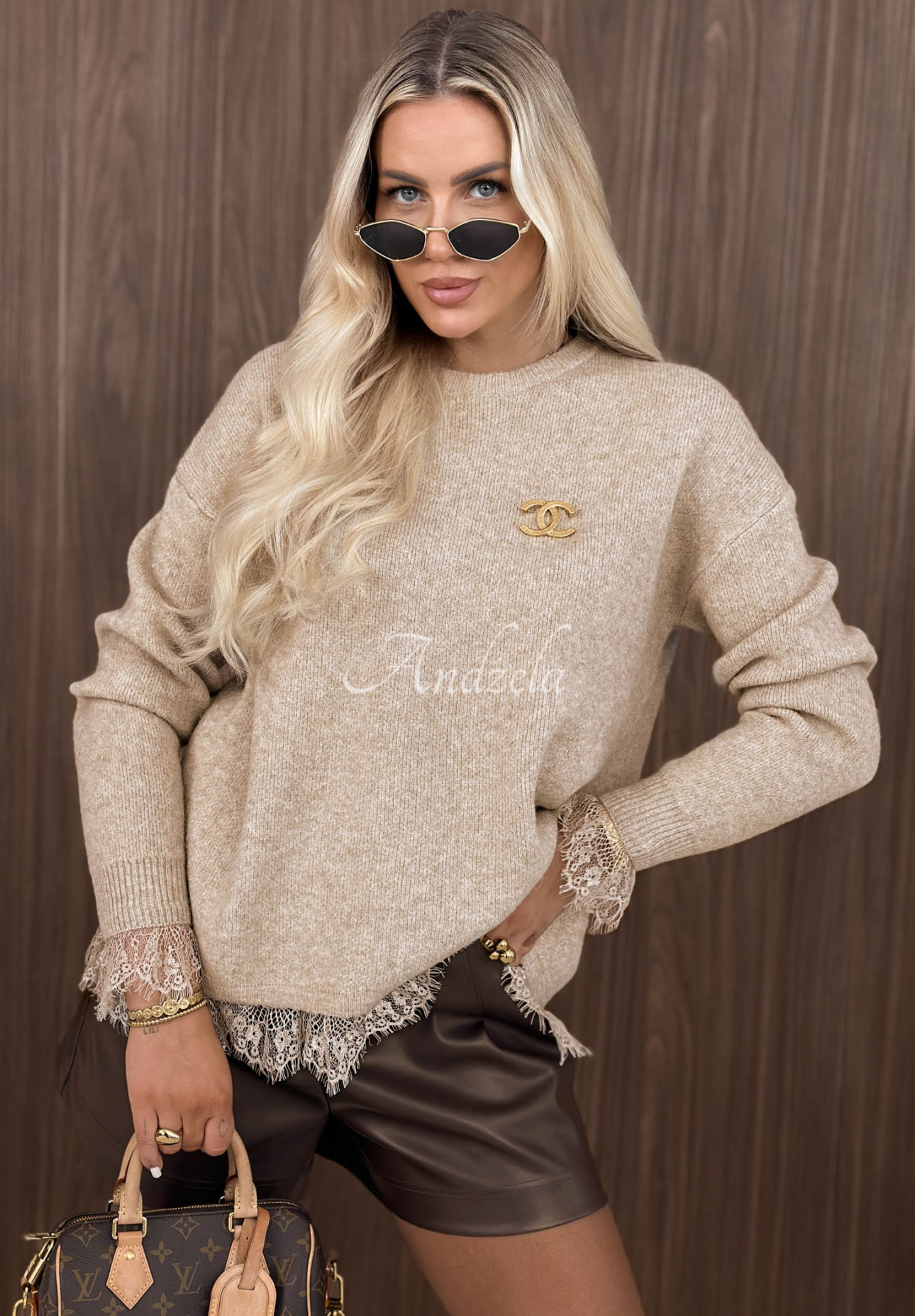Oversize svetr s vlnou a krajkou Cozy Softness béžový