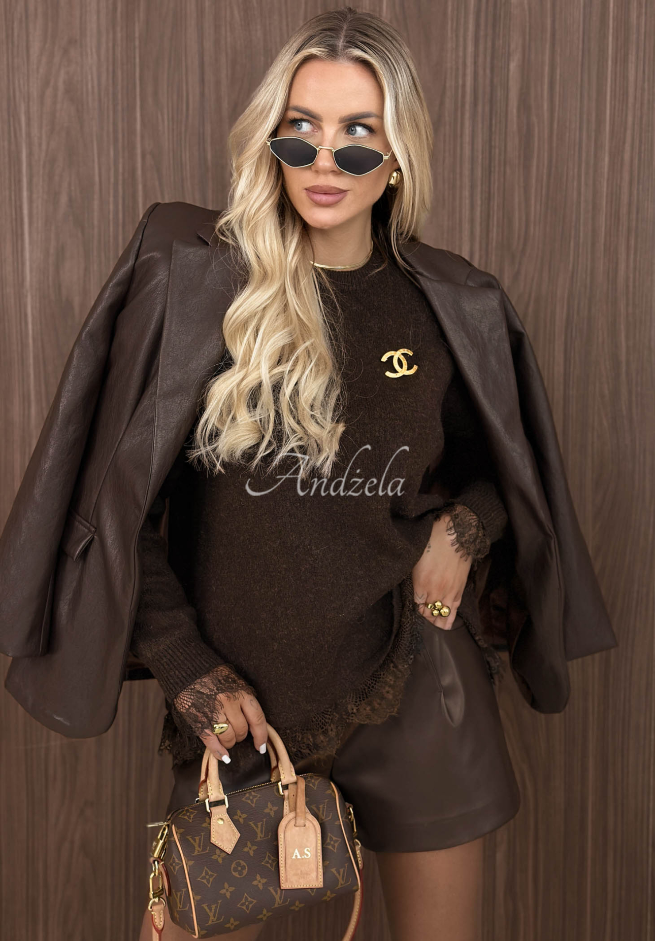 Oversize svetr s vlnou a krajkou Cozy Softness čokoládový