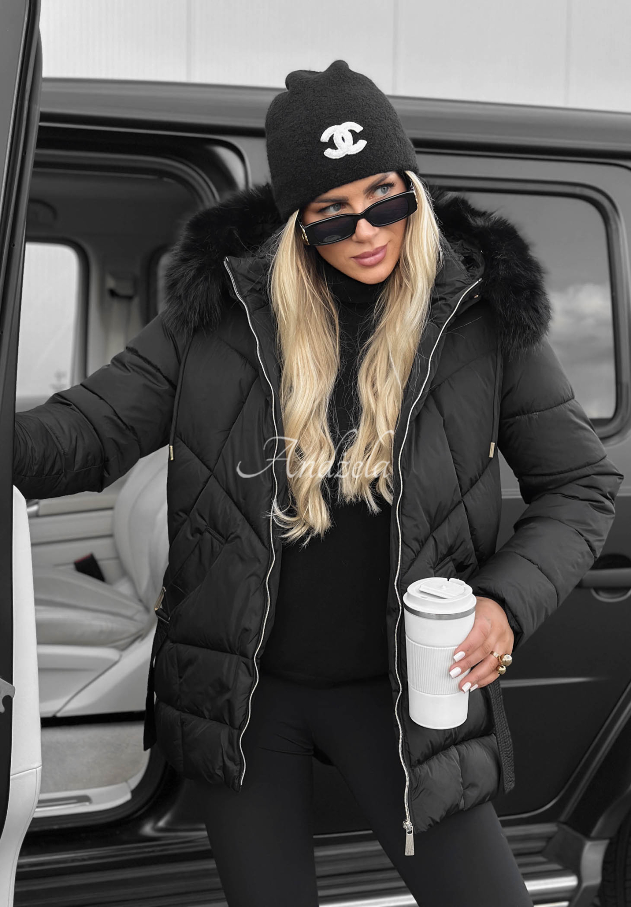 Prošívaná bunda s kožešinkou Snow Babe černá