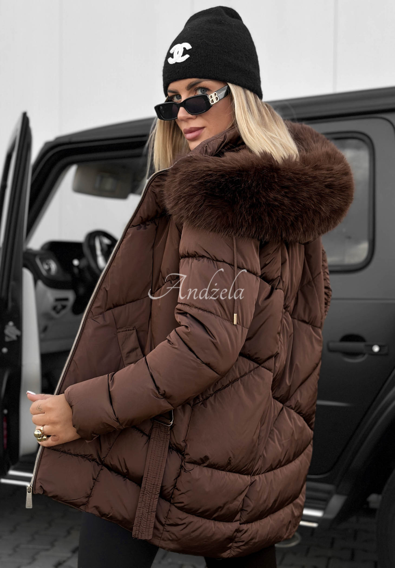 Prošívaná bunda s kožešinkou Snow Babe čokoládová