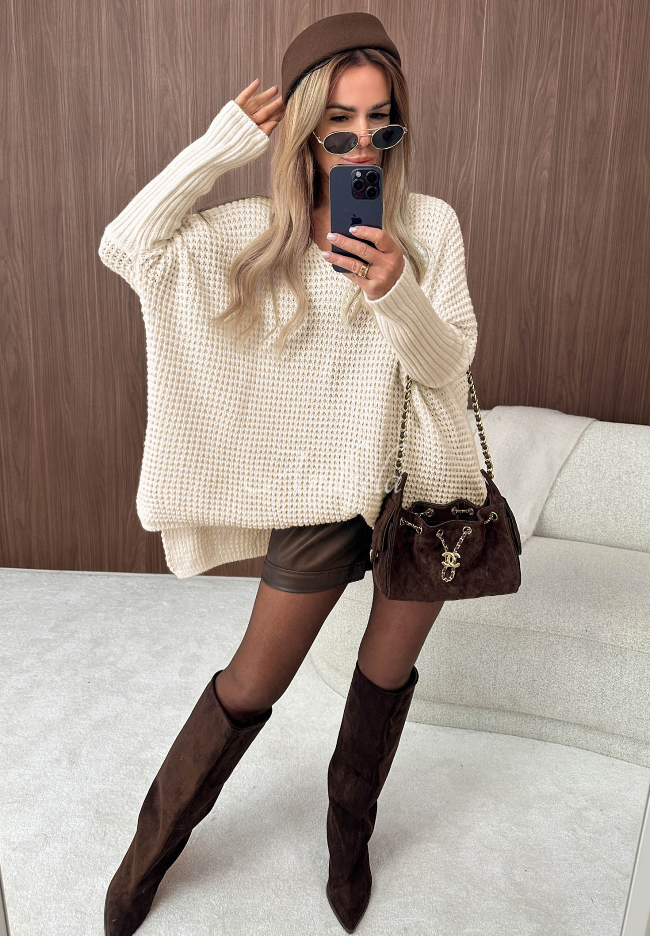 Asymetrický oversize svetr Amber Knit ecru
