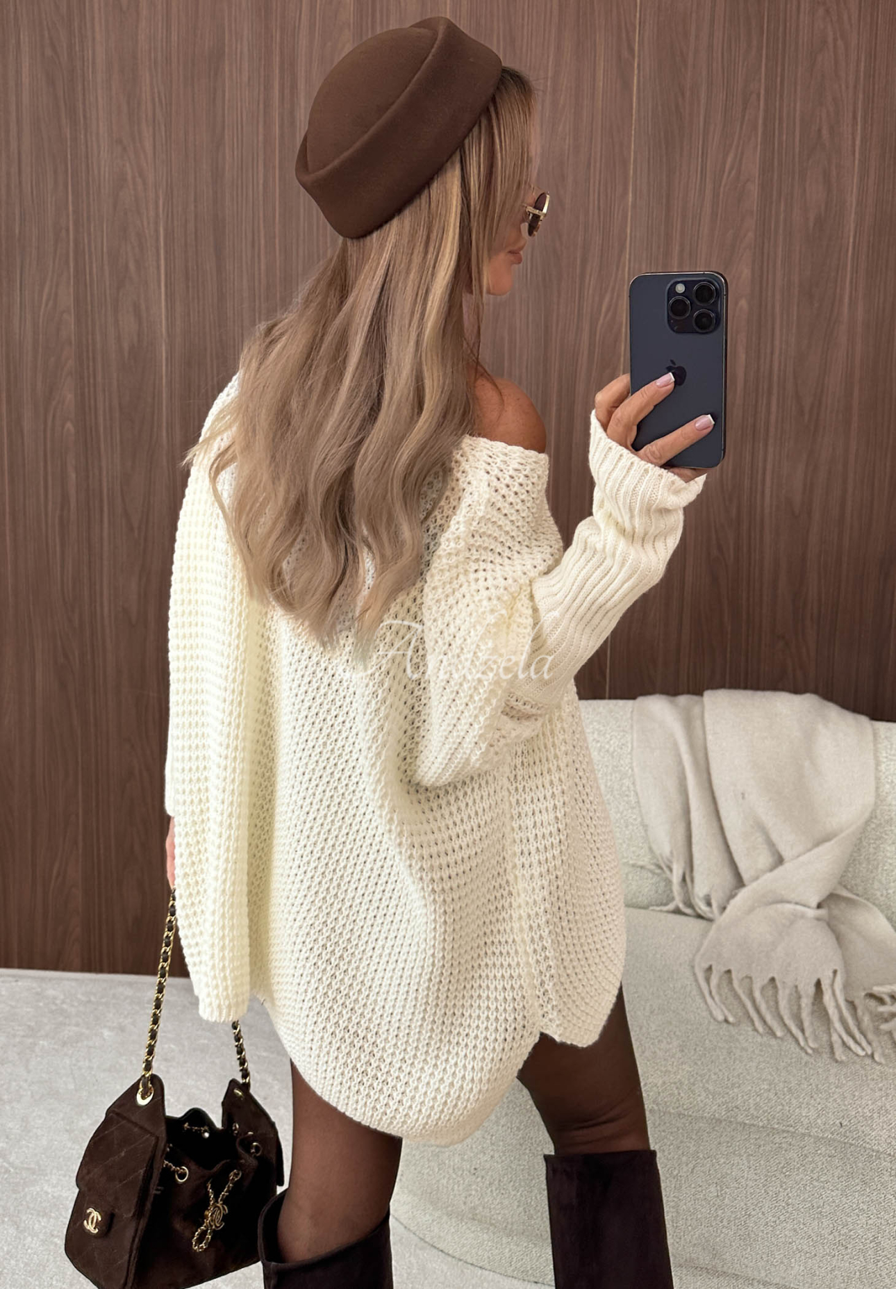 Asymetrický oversize svetr Amber Knit ecru