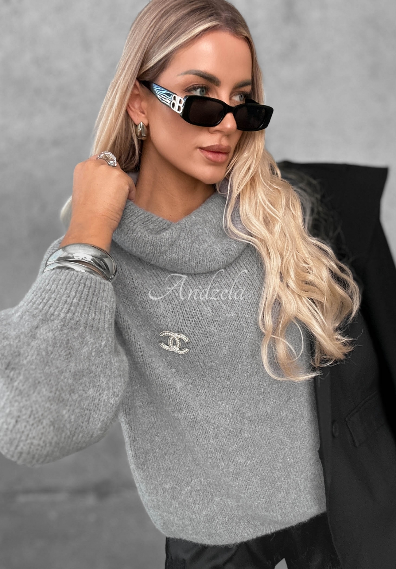 Měkký svetr s rolákem a příměsí alpaky Lovely Cute šedý