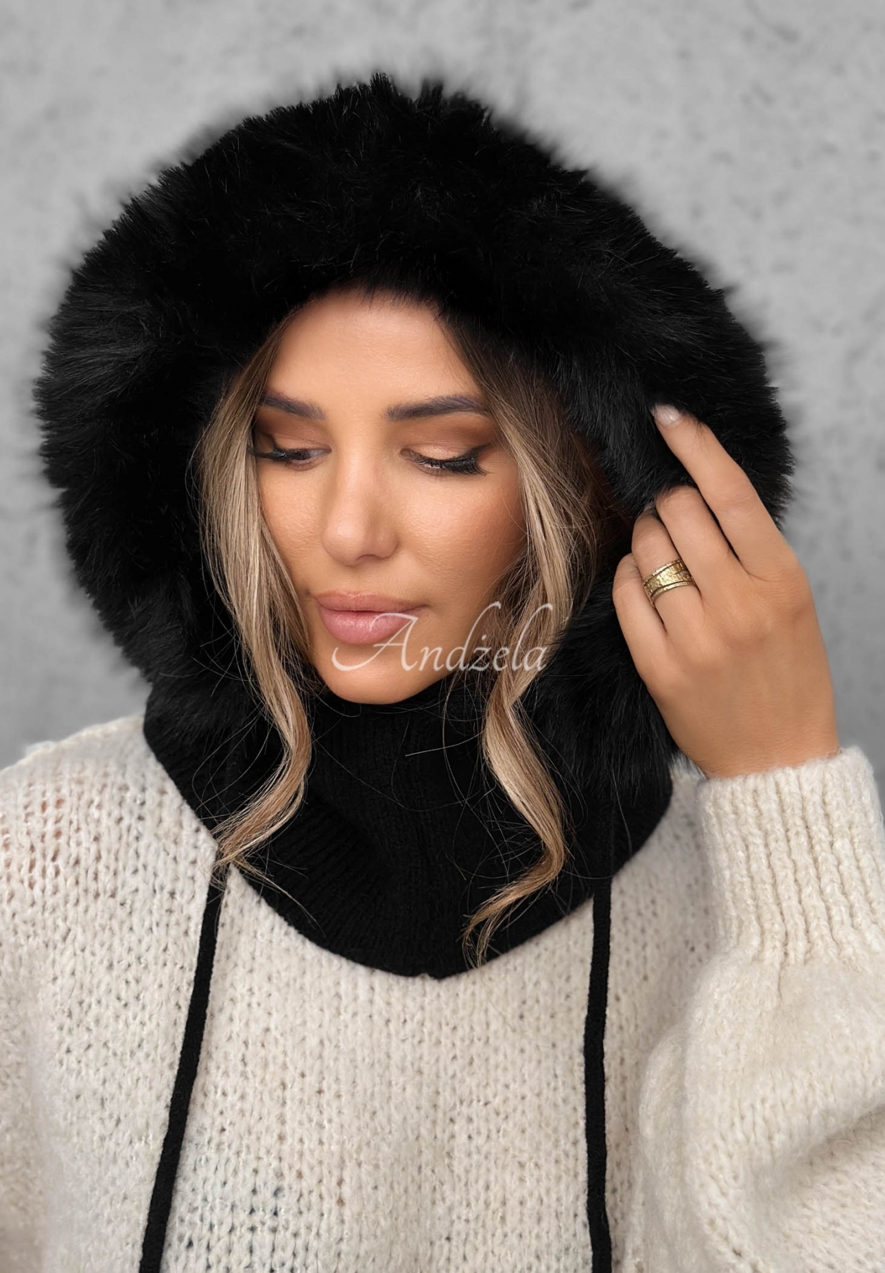 Nákrčník balaklava s kožešinkou Winter Crush Černé