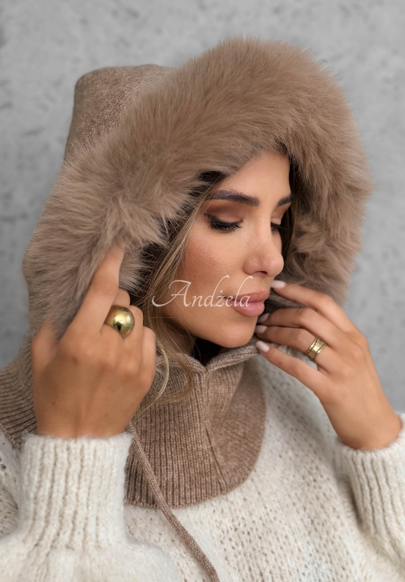 Nákrčník balaklava s kožešinkou Winter Crush Mokka