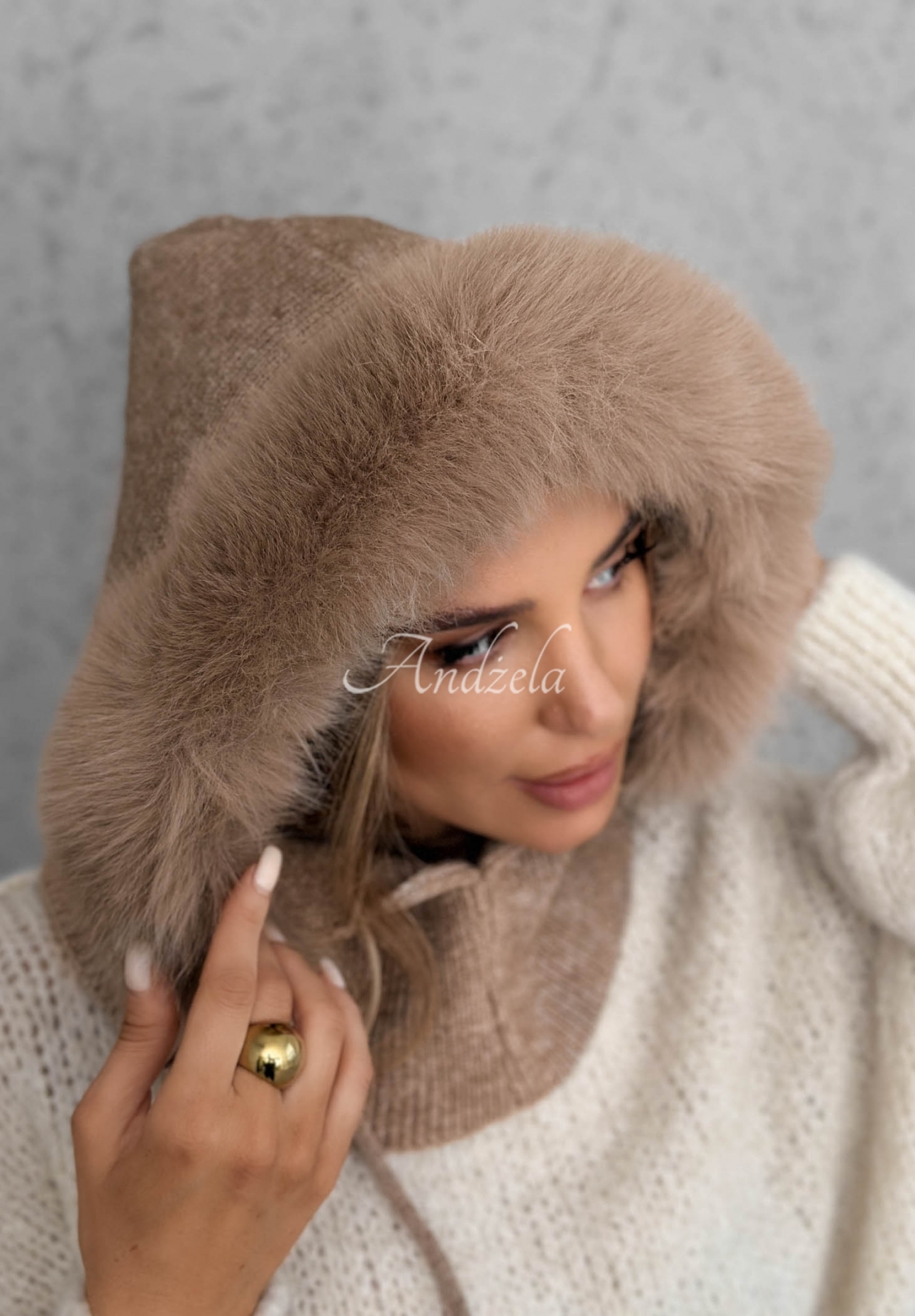 Nákrčník balaklava s kožešinkou Winter Crush Mokka