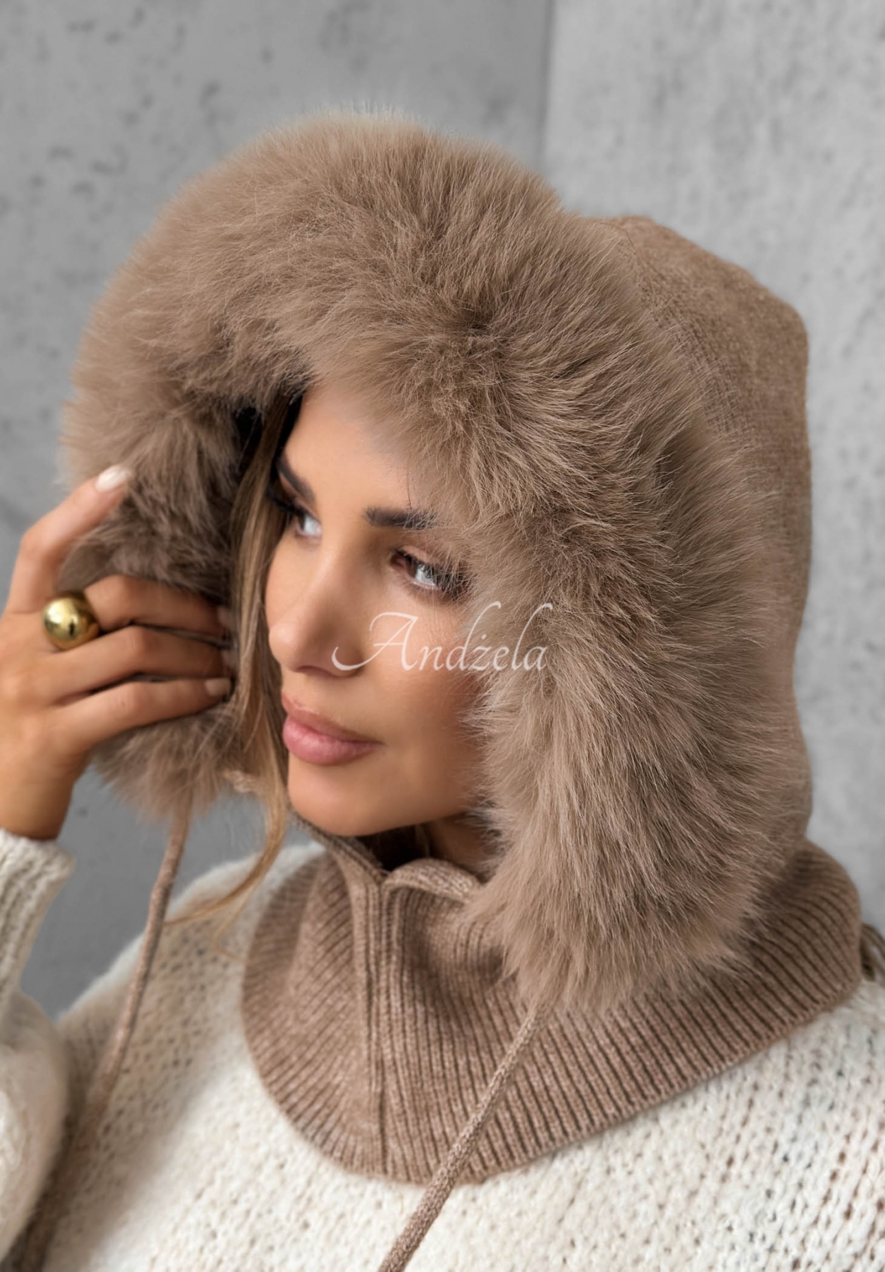 Nákrčník balaklava s kožešinkou Winter Crush Mokka