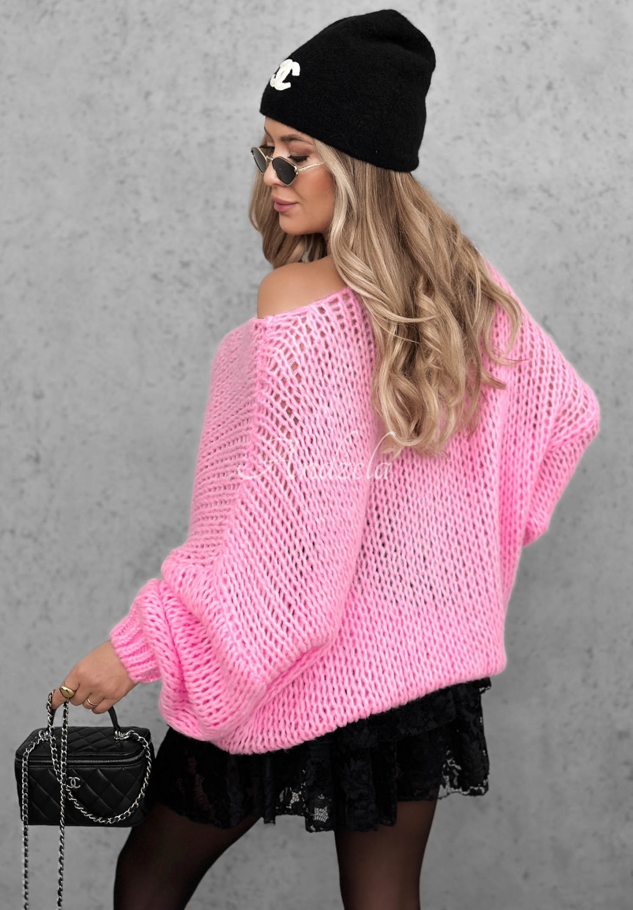 Měkký oversize svetr s vlnou a viskózou Sugar Babe růžový