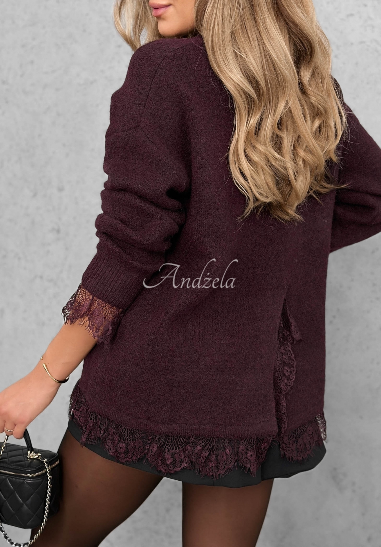 Oversize svetr s vlnou a krajkou Cozy Softness vínový