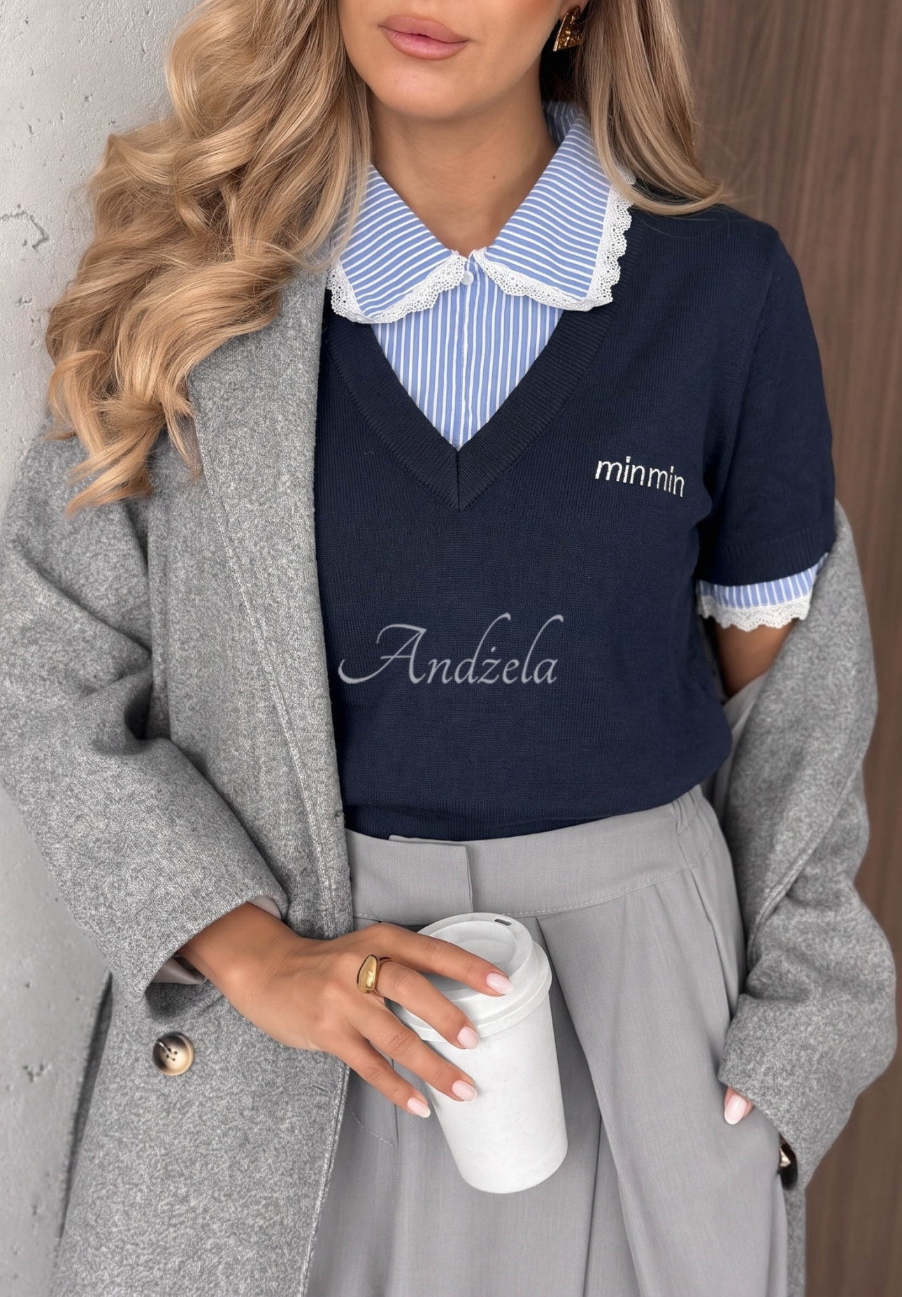 Viskózový svetr s krajkou a pruhovaným límcem Fall Stripes granátový